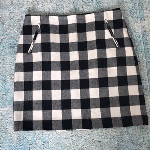TALBOTS buffalo plaid black cream skirt size 12p